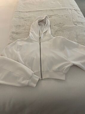 Alo Women's Cream Cropped Zip Hoodie, small